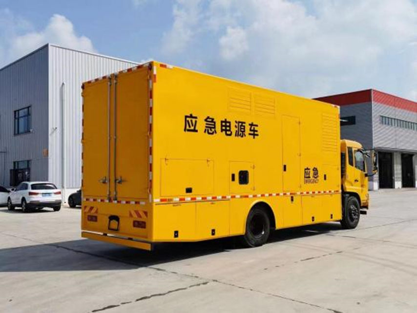 东风天锦电源车400KW